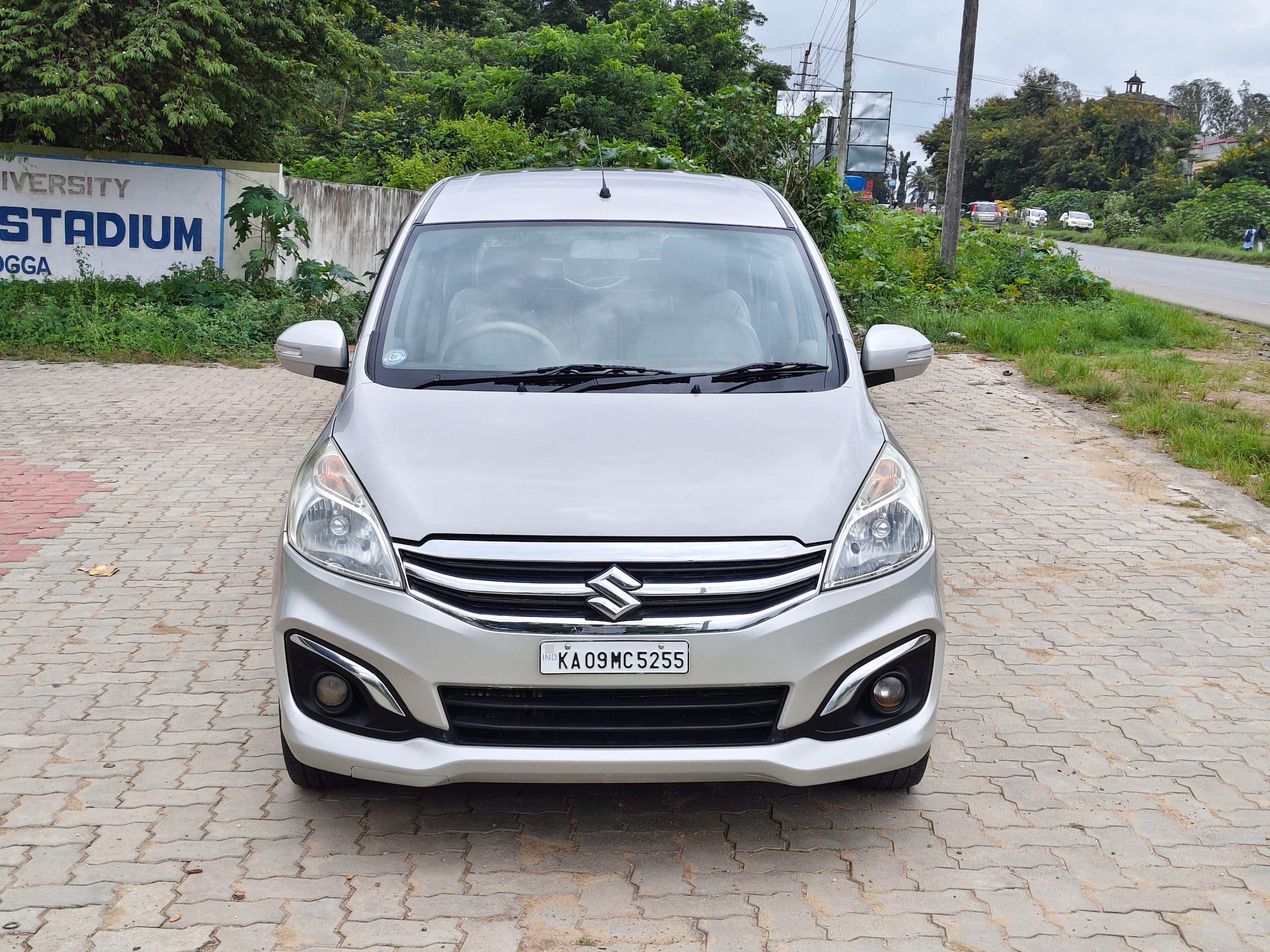 Maruti Suzuki Ertiga photo 1
